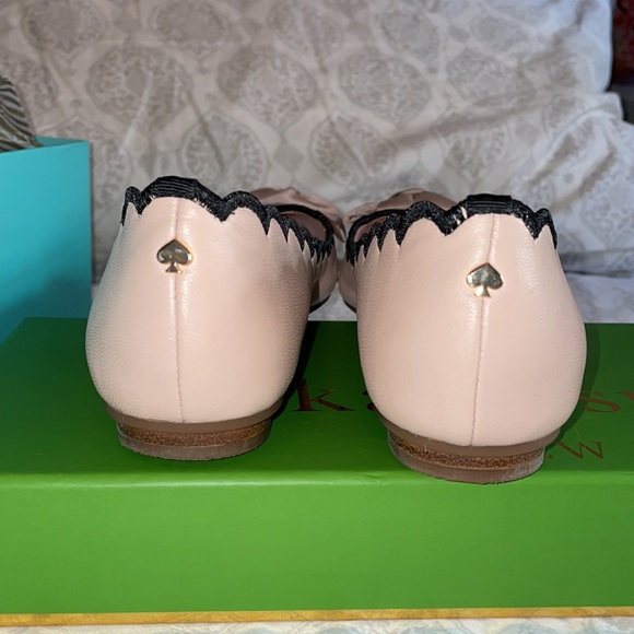 EUC kate spade nannette scalloped ballet flats 5.5 - Picture 5 of 7